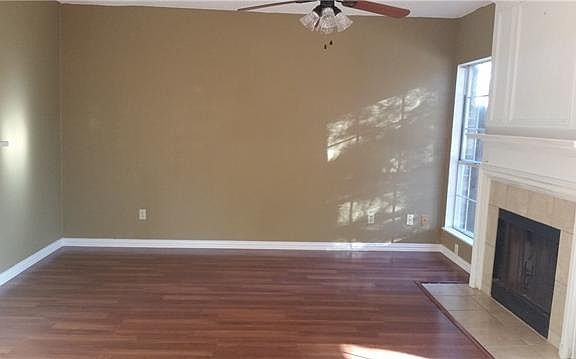 5th image of 1624 Maybrook Ct