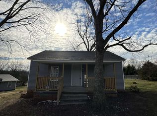 104 E Central Ave, Sweetwater, TN 37874