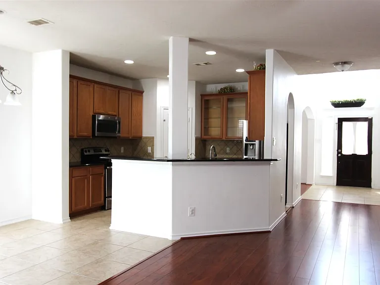 13719 View Meadow Ln — Photo 7
