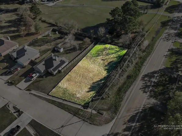 1 Quailbrook Dr #2, Texarkana, TX 75501