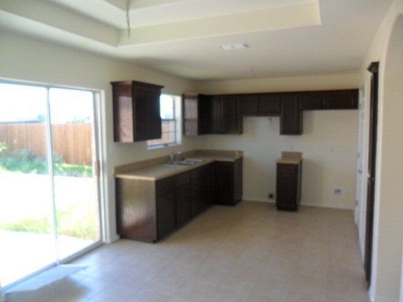 3rd image of 101 Sabatina Ave