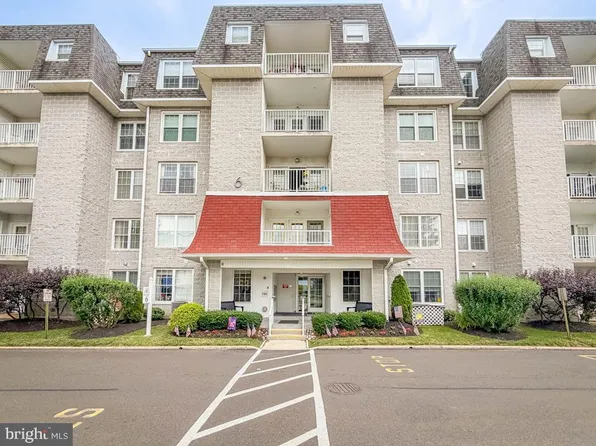 6211 Centennial Sta #621, Warminster, PA 18974