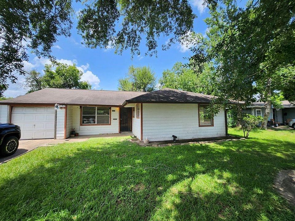 1st image of 5535 Flamingo Dr