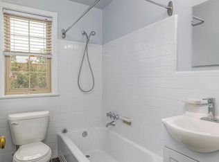 152 E Wynnewood Rd #B1, Wynnewood, PA 19096