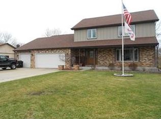 51633 Shaker Ln, Granger, IN