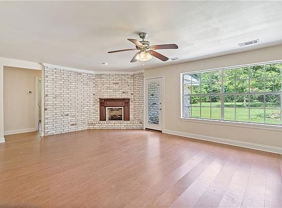 4th image of 75298 Gottschalk Rd