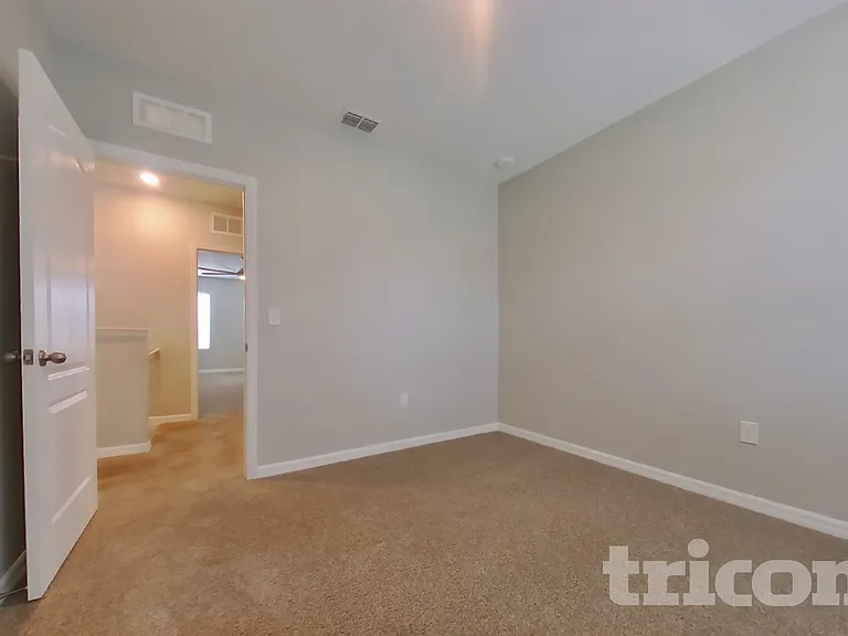 5990 Churchill Square Way — Photo 16
