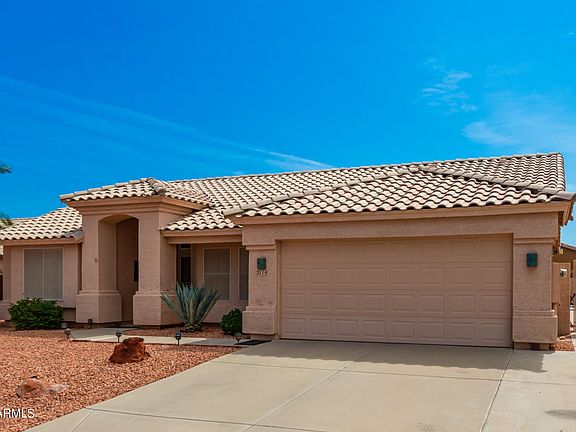 5th image of 2114 N Pebble Beach Dr