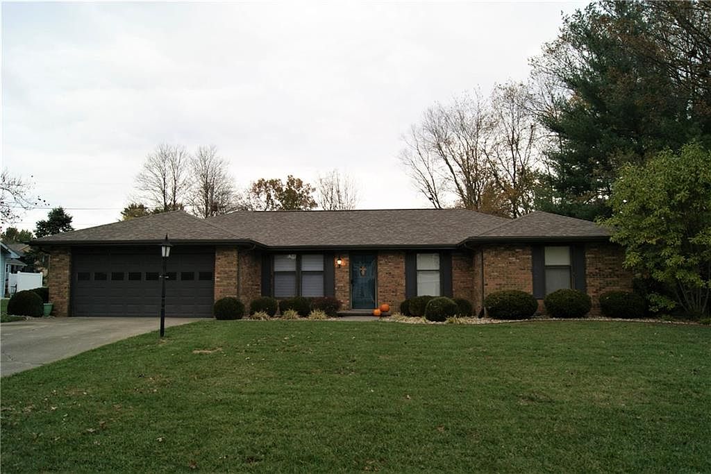 381 Mutton Creek Dr, Seymour, IN 47274 Zillow