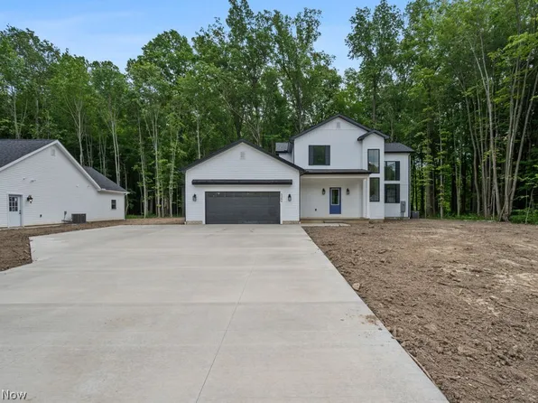 5264 Century Bay Ave, Ashtabula, OH 44004