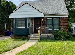 20313 Schoenherr St, Detroit, MI