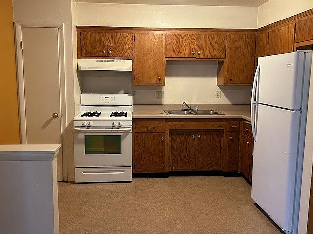 1st image of 2331 N 1st St APT 4
