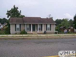 2765 N Whitfield Rd, Clarksville, TN 37040