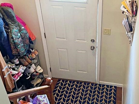 4th image of 111 Idlewood Dr