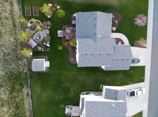 1002 Golden Hills Dr, Cheney, WA 99004