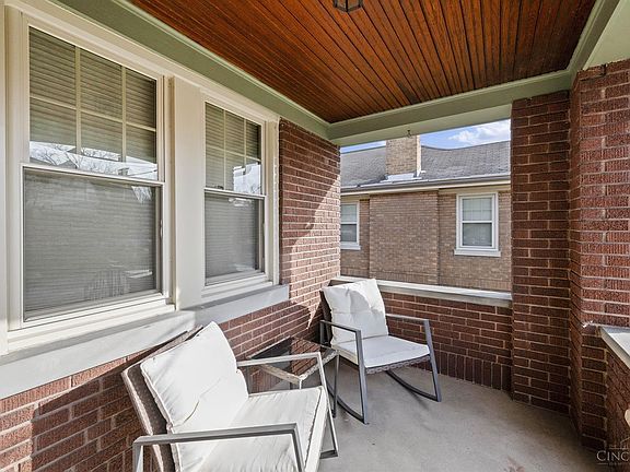 4th image of 3318 Claramont Ave