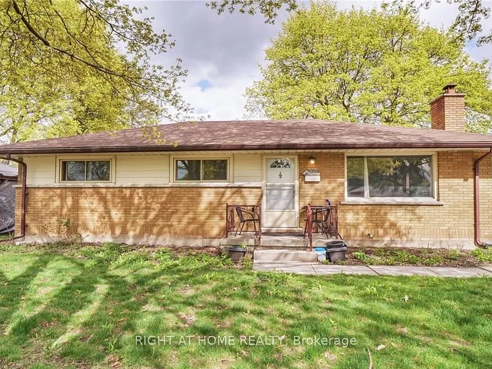 200 Renfro Cres