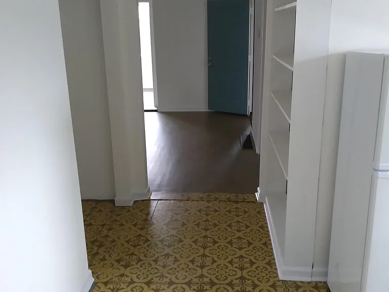 708 6th St #A — Photo 10