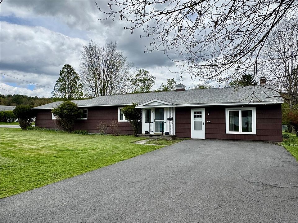 1st image of 60 Richards Ave