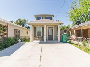 209 W Clark Ave, Pharr, TX 78577