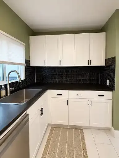 680 Stormont St #1A — Photo 6