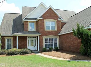 218 Knob Hill Dr, Warner Robins, GA 31088