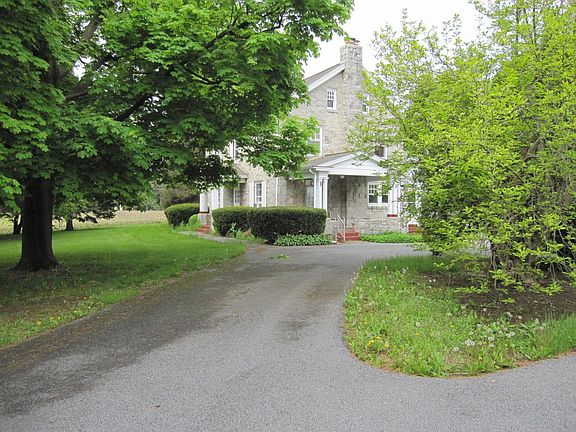 Exterior Driveway