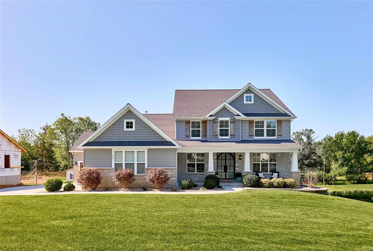 612 Joyce Ann Dr photo 1