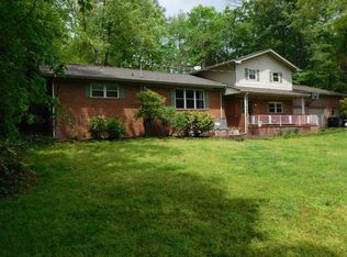 1516 Ridgeway Cir, Athens, TN 37303