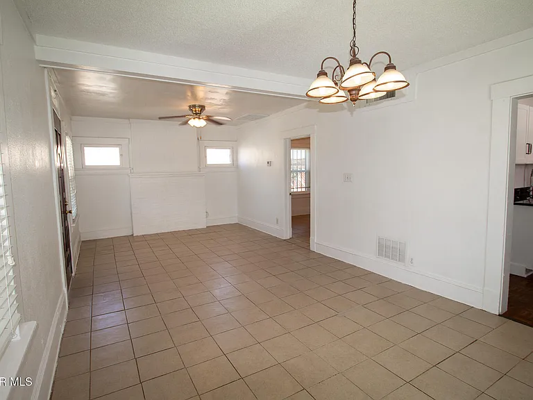 3510 Porter Ave #1 — Photo 5