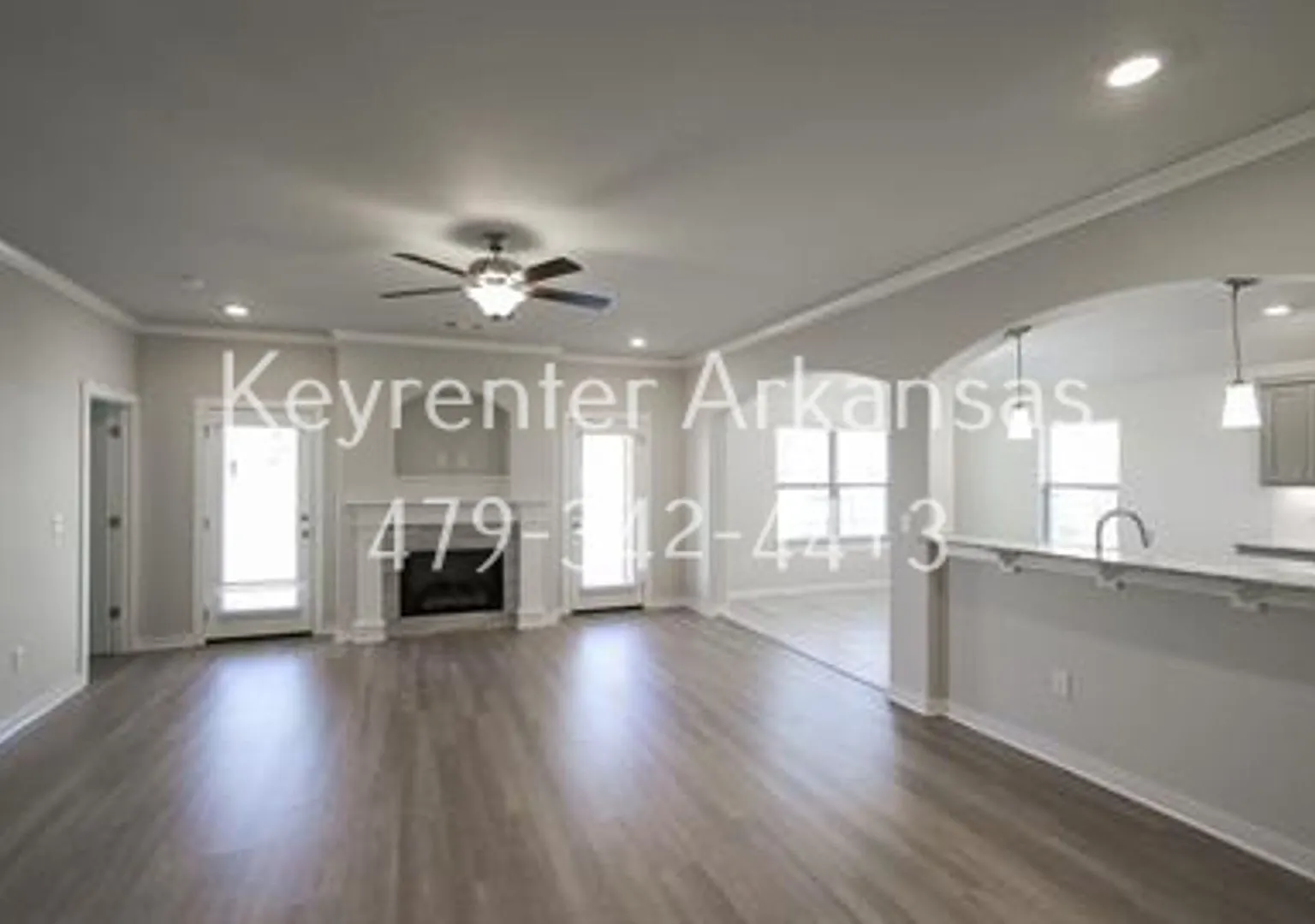 Come check out this Riverwood home in Lowell! — Photo 3
