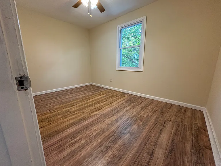 314 Fort Couch Rd — Photo 10