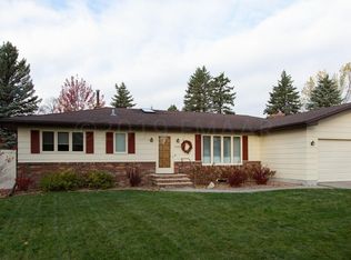 2838 Hickory St N, Fargo, ND 58102