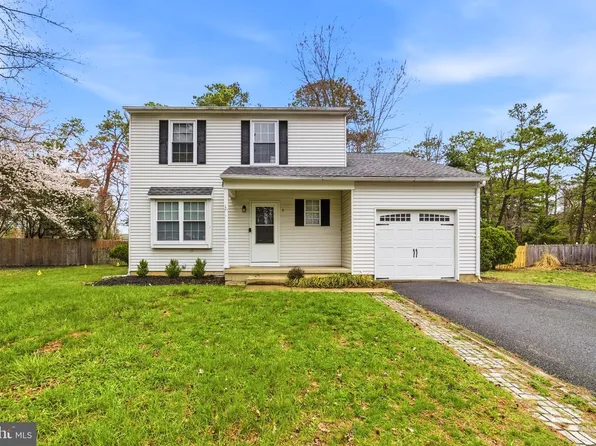 3 Prince Charles Ct, Marlton, NJ 08053