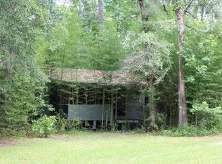4860 Steamboat Rd, Vernon, FL 32462