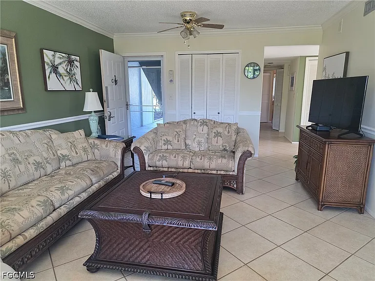 7105 Quail Run Ct W #1 — Photo 3