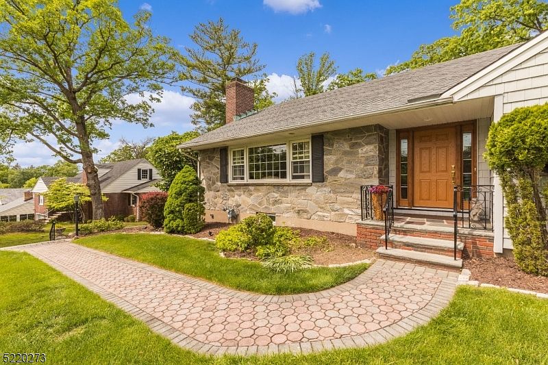 24 Notch Park Rd, Little Falls, NJ 07424 Zillow