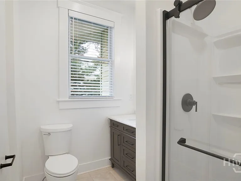 537 Maupas Ave #3 — Photo 13