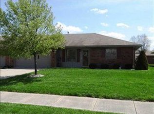 223 Wakefield Dr, Anderson, IN 46013