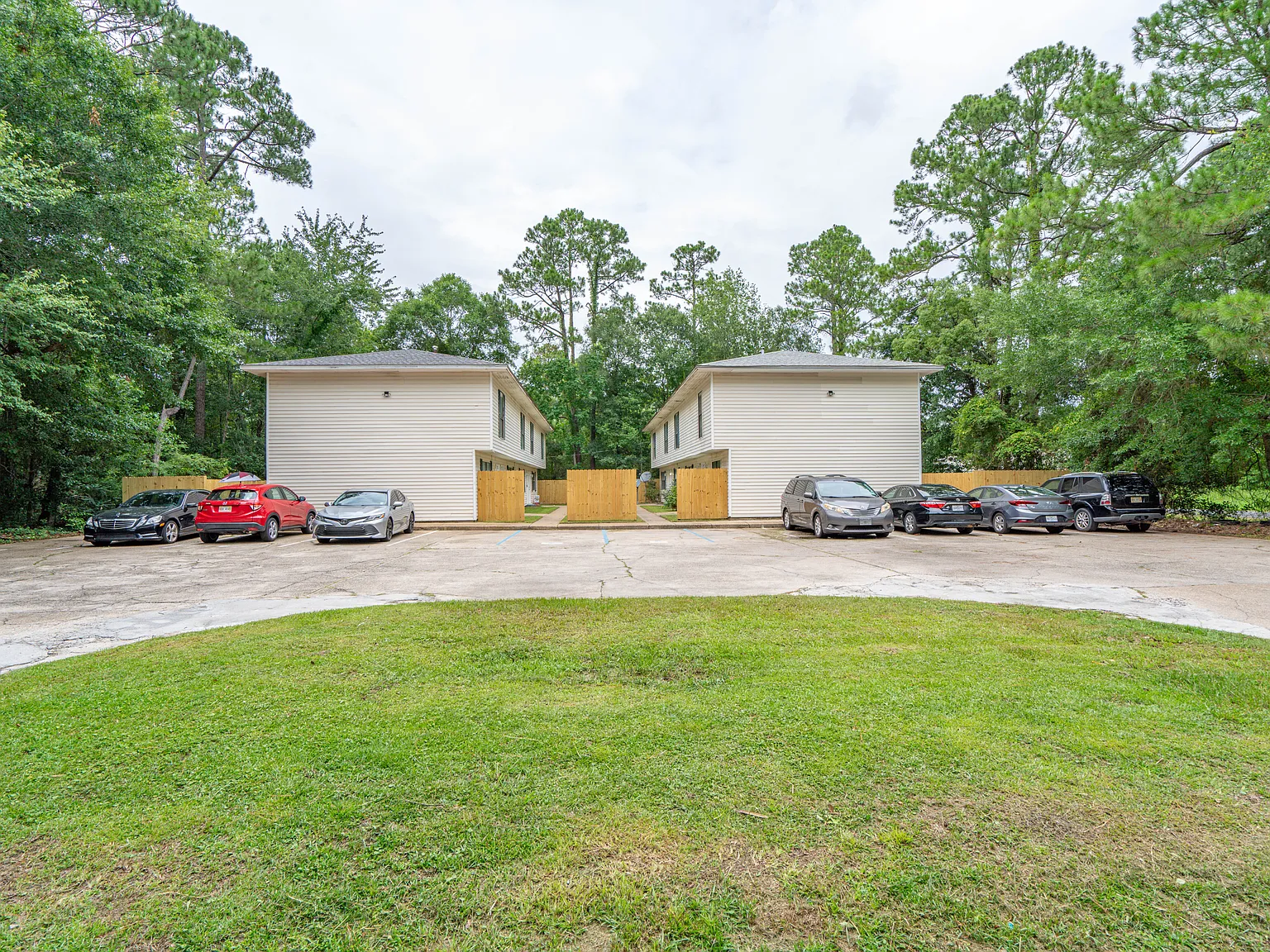 2 bed, 2.5 bath, 1000 sqft, $800 — Photo 4