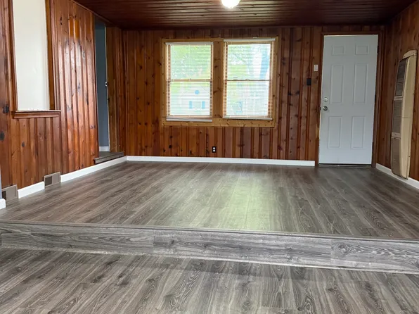 14343 San Jose, Redford, MI 48239