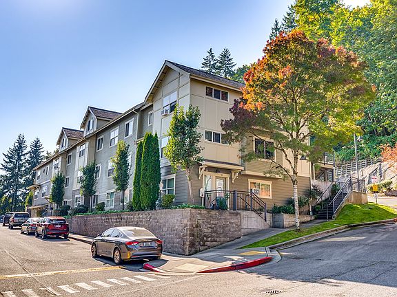 3rd image of 341 Shangri La Way NW #5-105