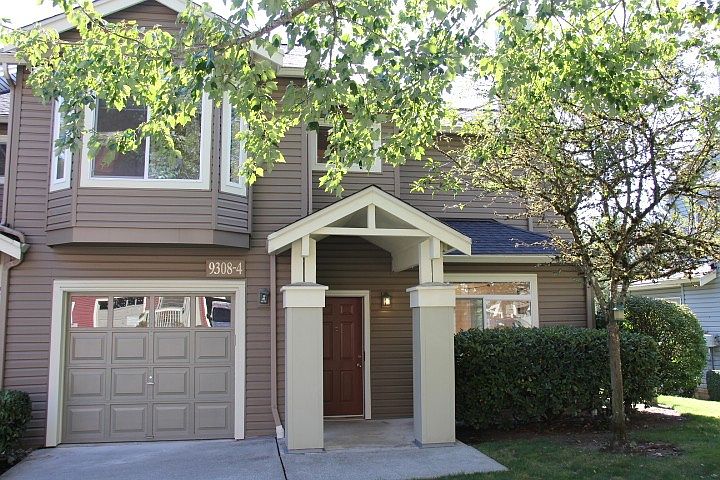 1st image of 9308 177th Pl NE Unit 4