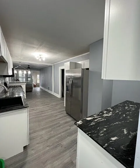 216 Bassett St #1 — Photo 5
