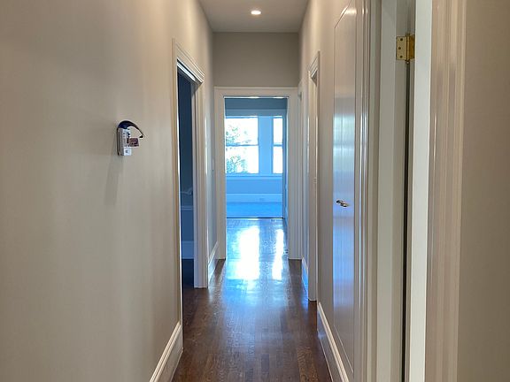 2nd image of 126 Palm Ave APT 2
