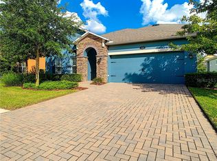 1689 Feather Grass Loop, Lutz, FL 33558
