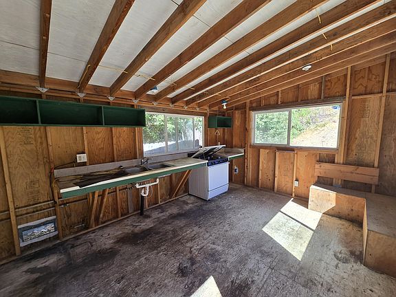 2nd image of 81515 Milstead Rd