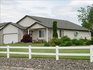 1st image of 17906 NE 164th Cir
