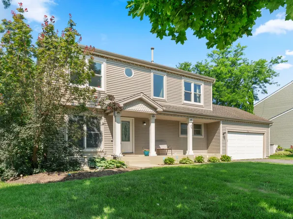 775 Elderberry Ct, Lake In The Hills, IL 60156