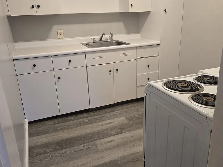 19 Manchester St #2 — Photo 3